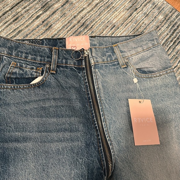 Revice denim yin yang crop jean size 29 NWT! - Picture 5 of 5